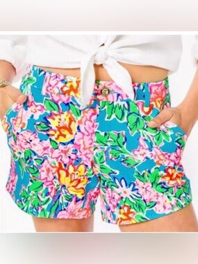 Lilly Pulitzer multicolor print knit shorts Size 10 EUC!!!